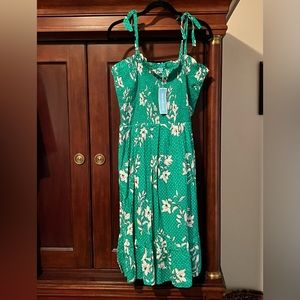 NWT Draper James floral dots smocked  dress size large